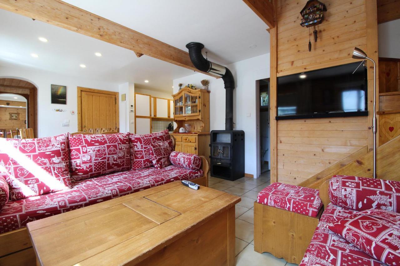 Charming 4-Bed Chalet, Mountain Views, Double Garage, Ev Point Villa Flaine Exterior photo